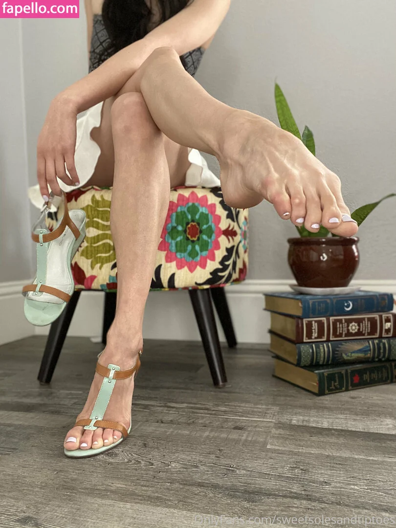sweetsolesandtiptoes Onlyfans Photo Gallery 