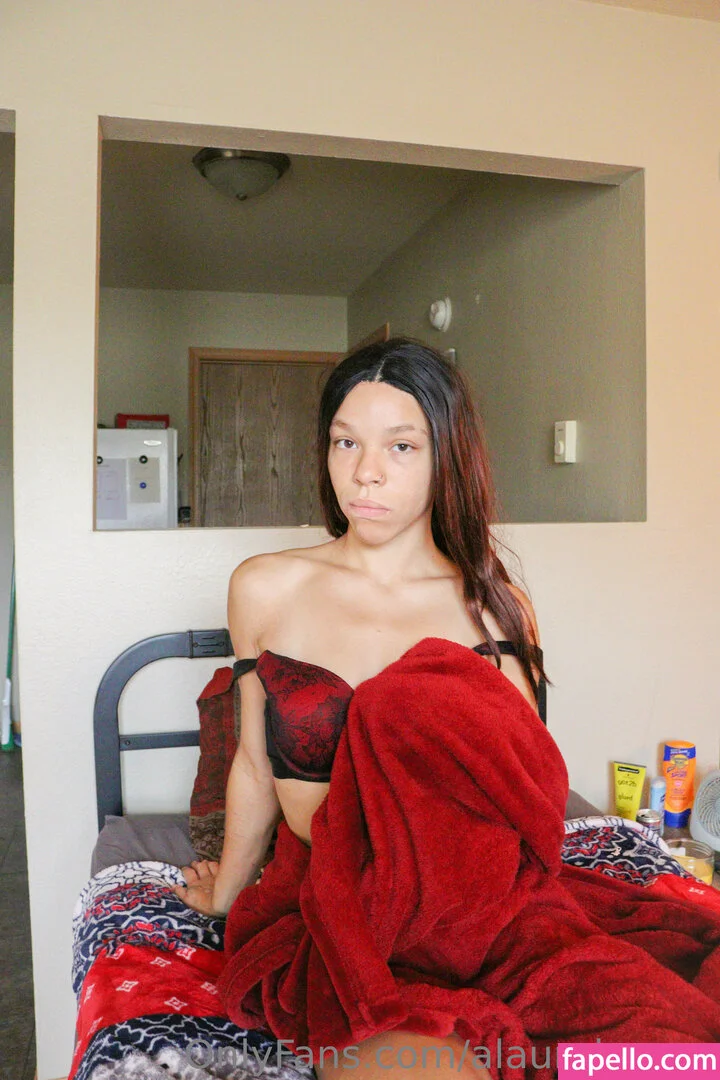 alauralopezz Onlyfans Photo Gallery 