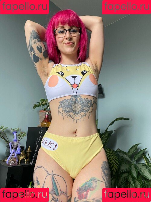 tinytoni Onlyfans Photo Gallery 