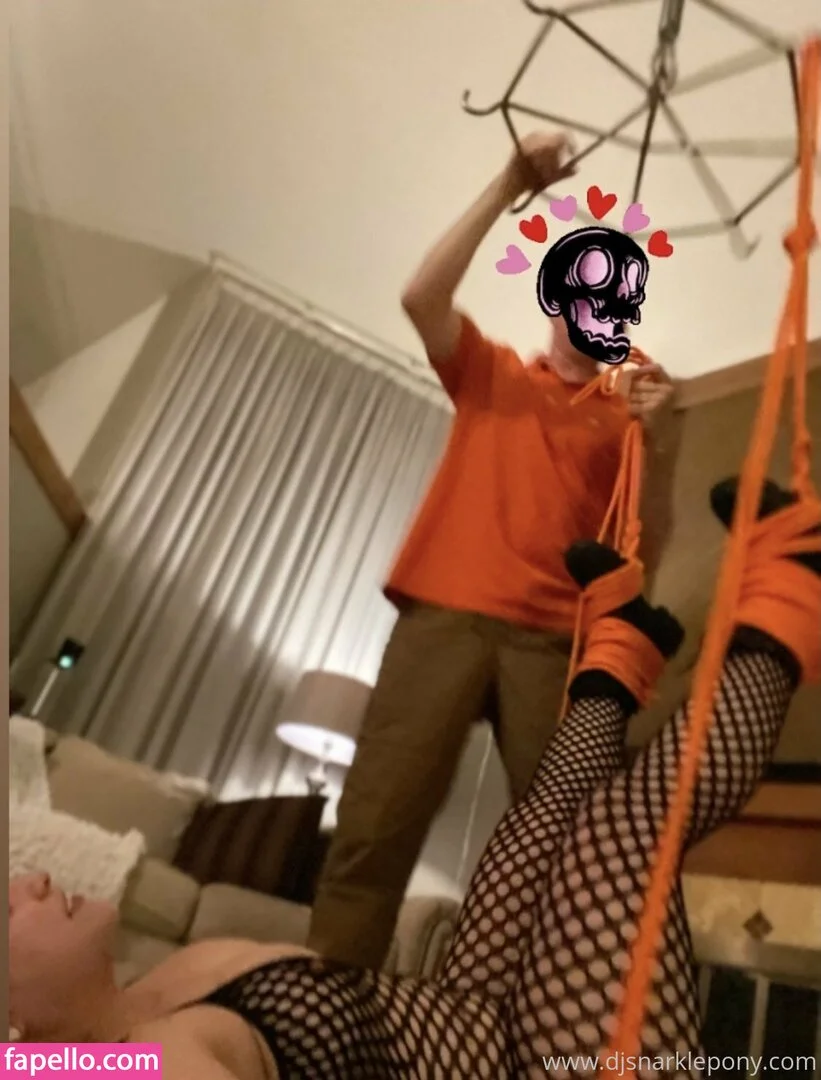 djsnarklepony Onlyfans Photo Gallery 