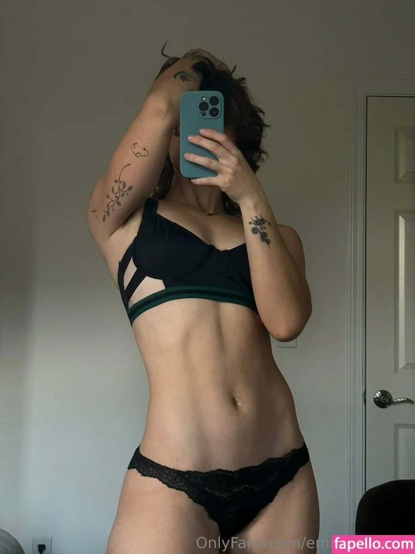 emmayearose Onlyfans Photo Gallery 