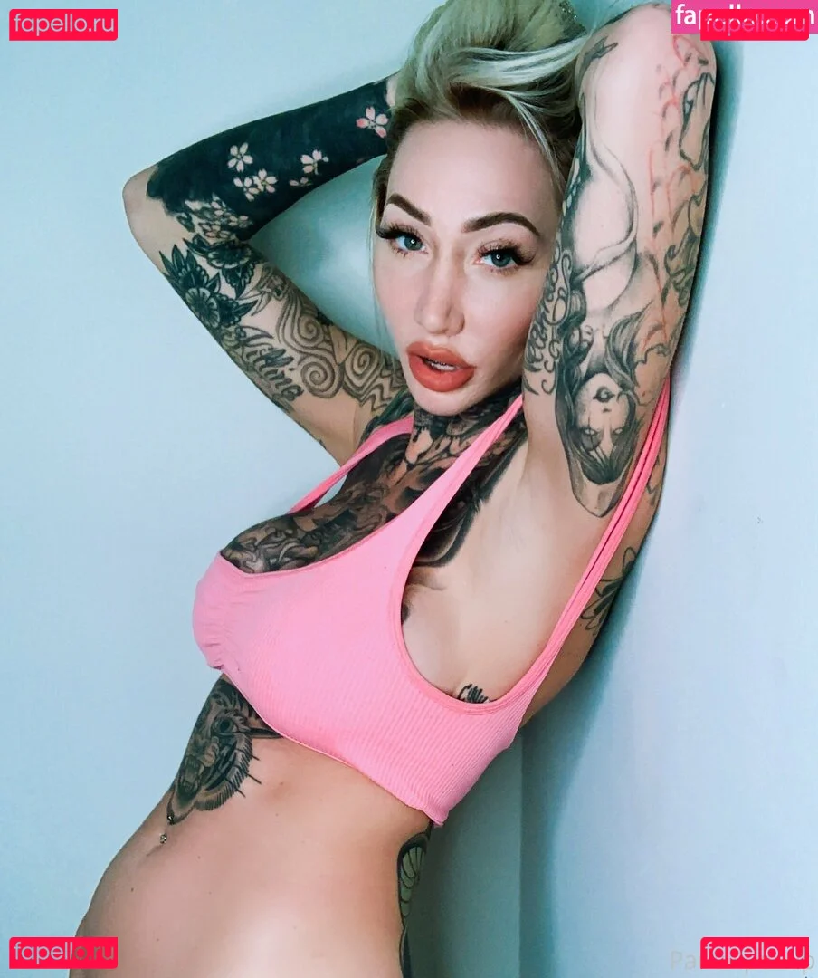 parisvipervip Onlyfans Photo Gallery 