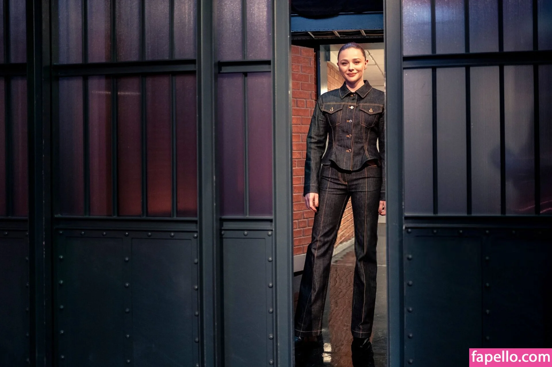 Chloë Grace Moretz Onlyfans Photo Gallery 