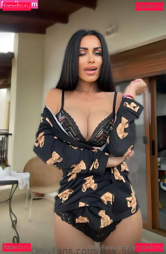 Jennylipps Onlyfans Photo Gallery 