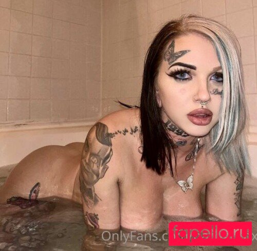 Baby Goth Onlyfans Photo Gallery 