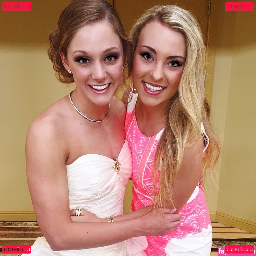 Caroline Wall Onlyfans Photo Gallery 