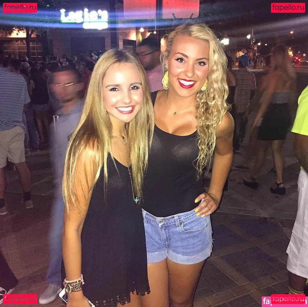 Caroline Wall Onlyfans Photo Gallery 