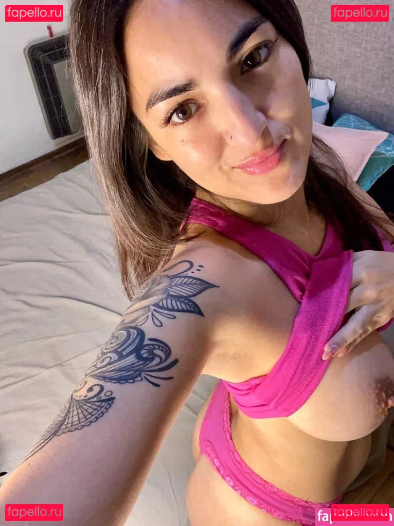Julia Goddess Onlyfans Photo Gallery 