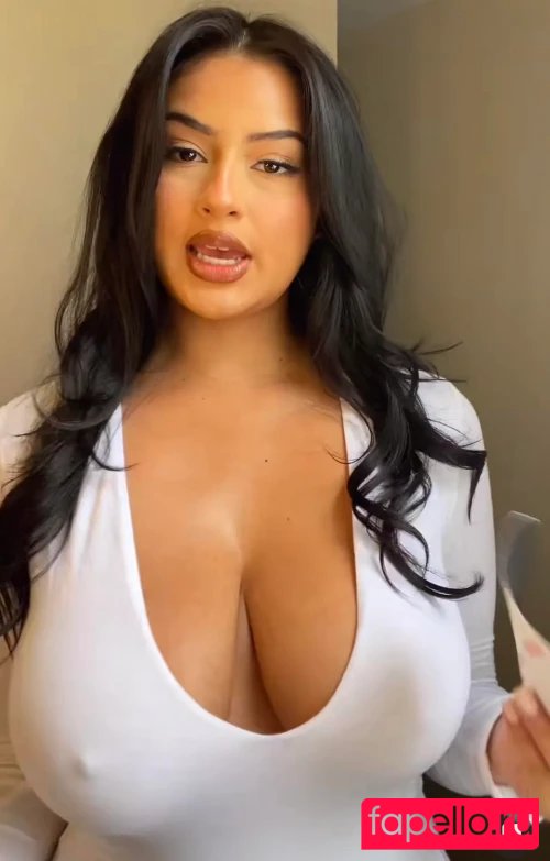 Lucero Onlyfans Photo Gallery 