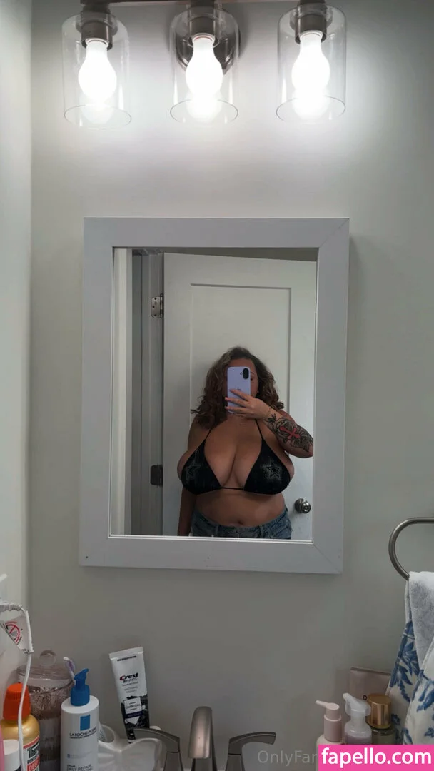 Shelby Onlyfans Photo Gallery 