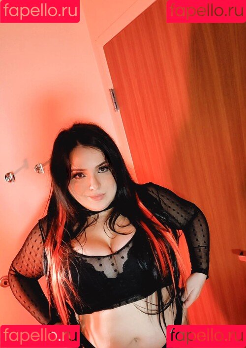 Lazeeza Onlyfans Photo Gallery 