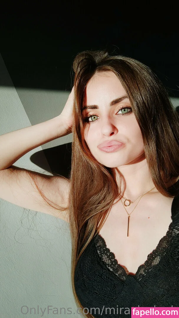 miracle_leah Onlyfans Photo Gallery 