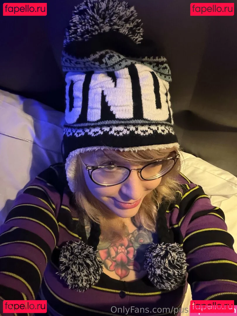 PushingUpRoses Onlyfans Photo Gallery 