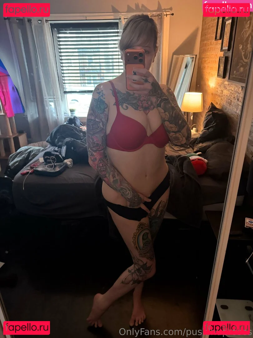 PushingUpRoses Onlyfans Photo Gallery 