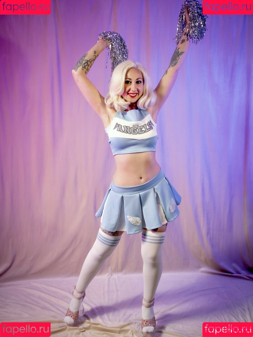 Anunna Healing Onlyfans Photo Gallery 