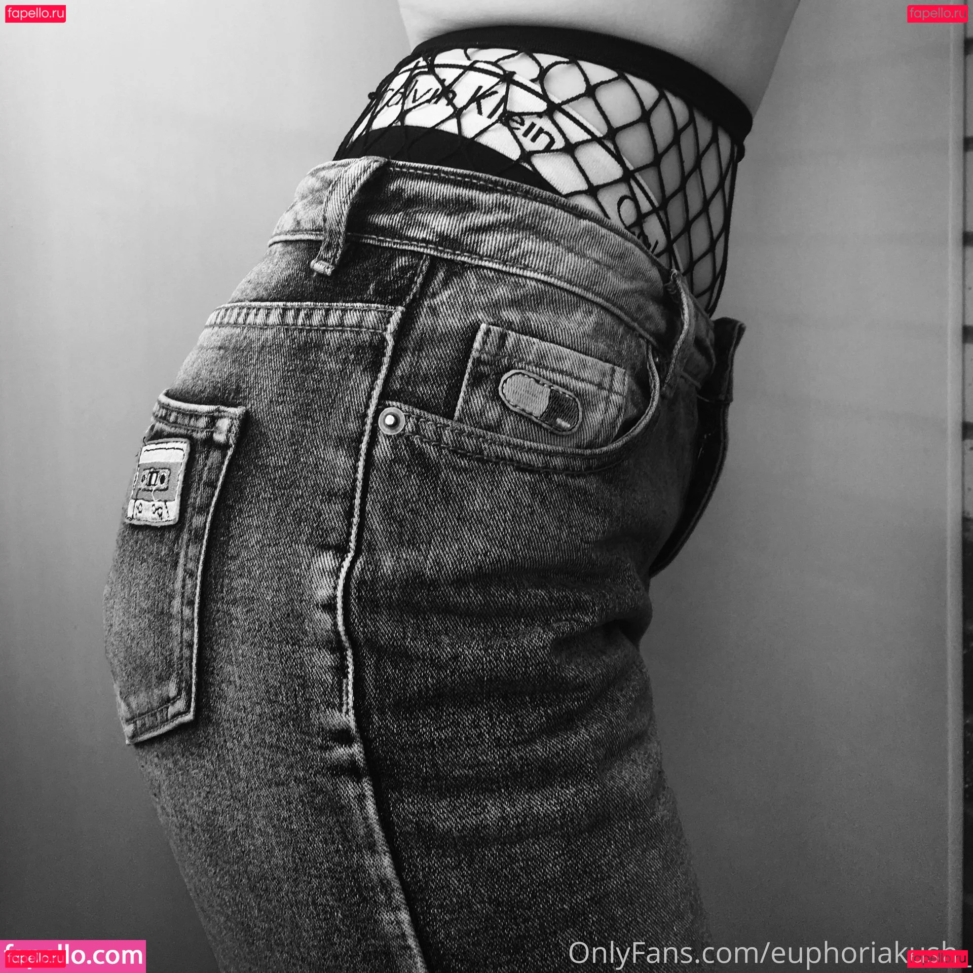 beebuzz Onlyfans Photo Gallery 