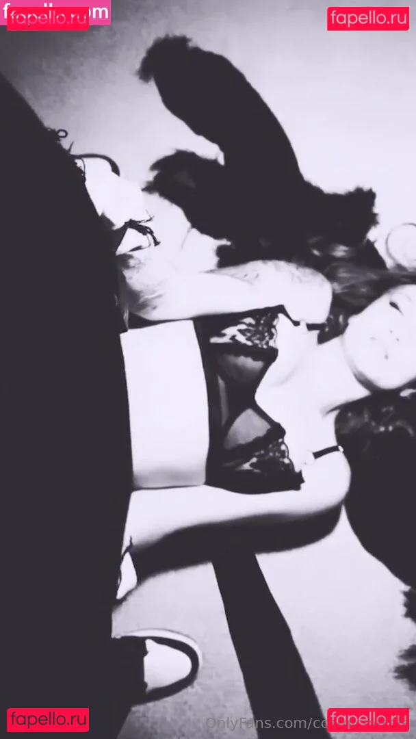 cosmicpetals Onlyfans Photo Gallery 