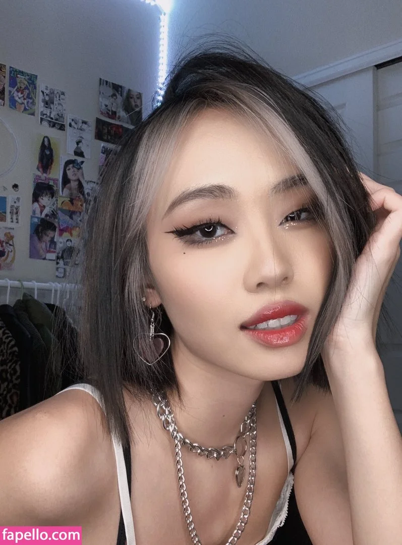 Chloe H Onlyfans Photo Gallery 