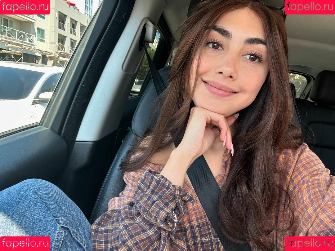 Alexa Mansour Onlyfans Photo Gallery 