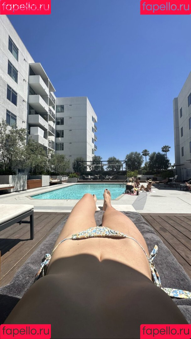 Alexa Mansour Onlyfans Photo Gallery 