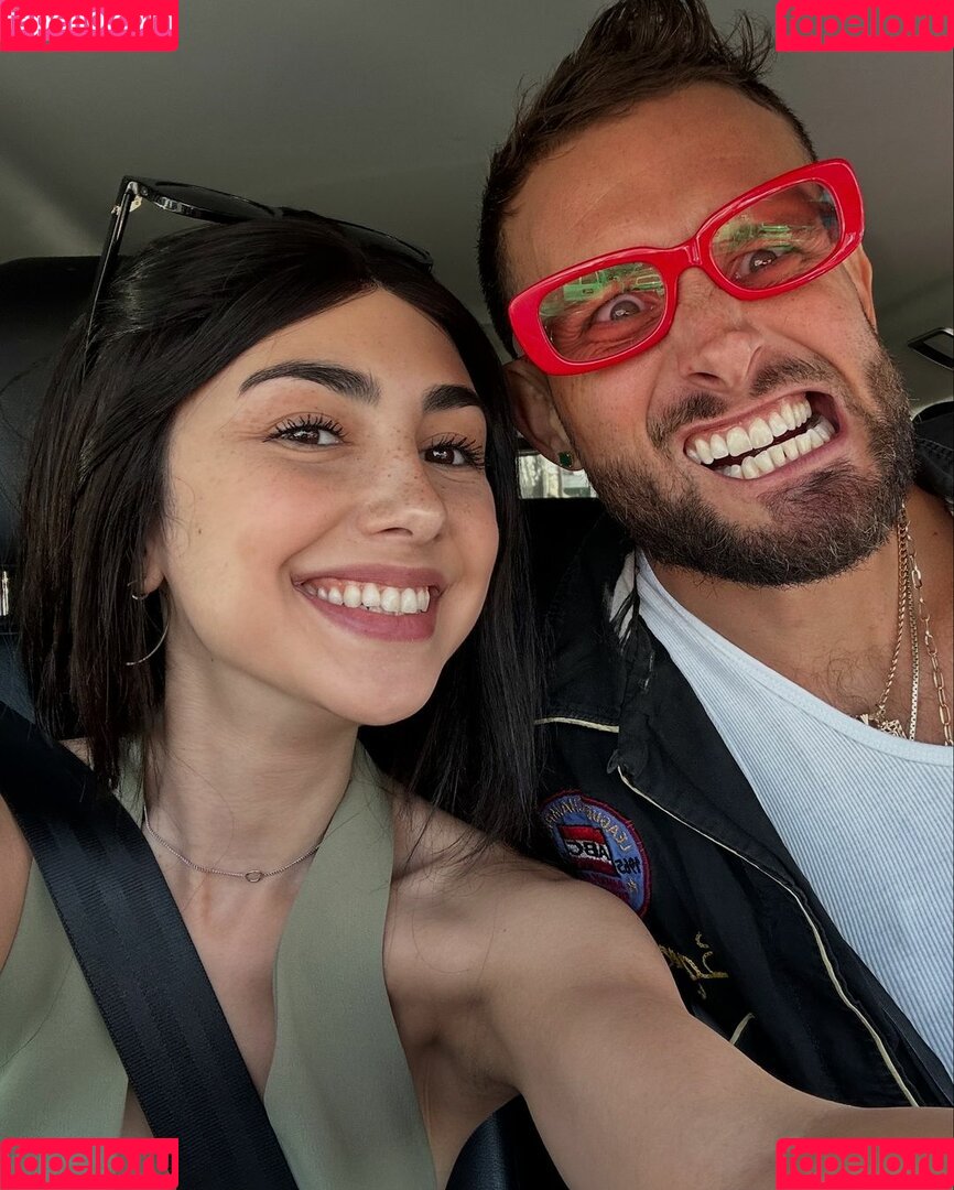 Alexa Mansour Onlyfans Photo Gallery 