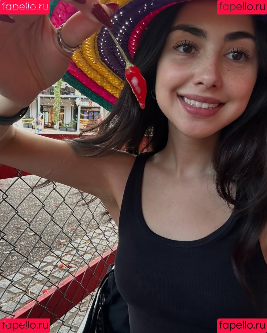 Alexa Mansour Onlyfans Photo Gallery 