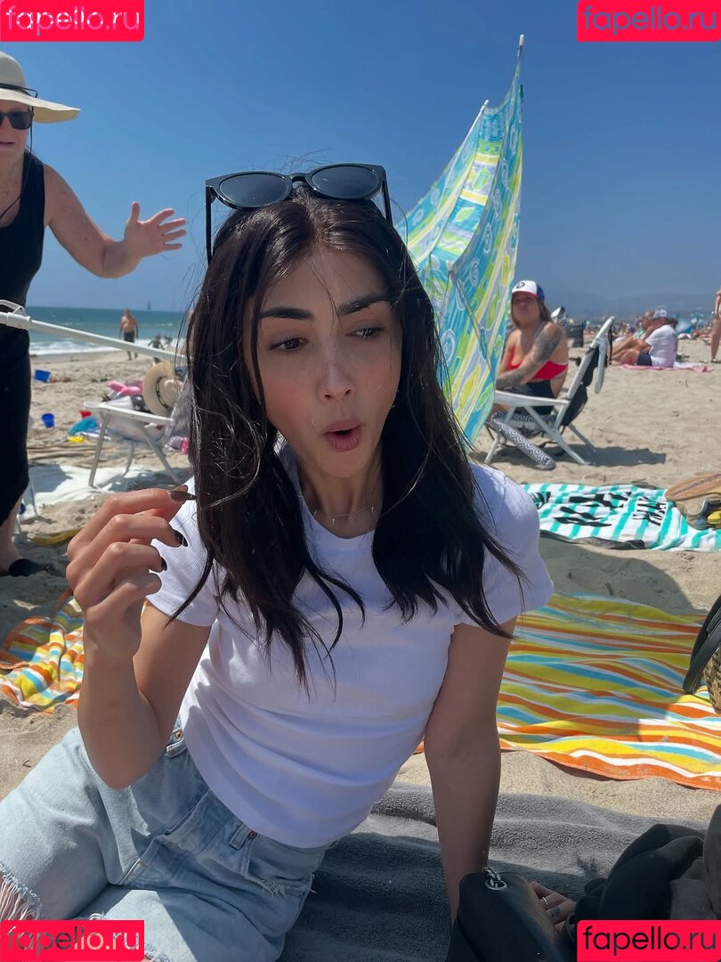 Alexa Mansour Onlyfans Photo Gallery 