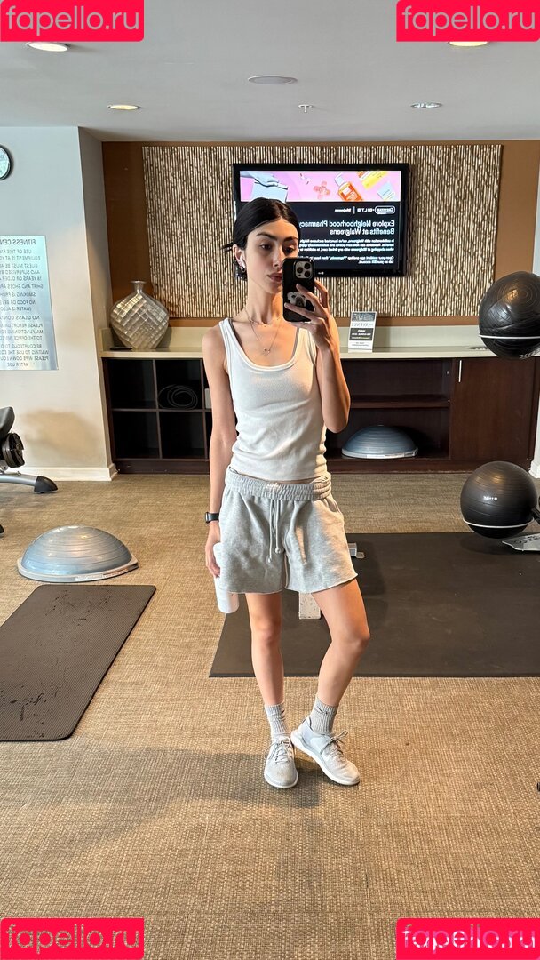 Alexa Mansour Onlyfans Photo Gallery 