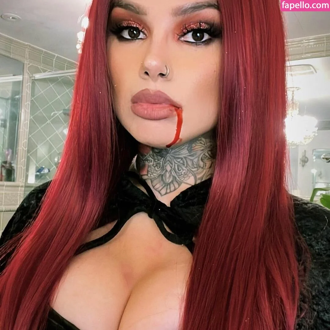 Purtygoth Onlyfans Photo Gallery 
