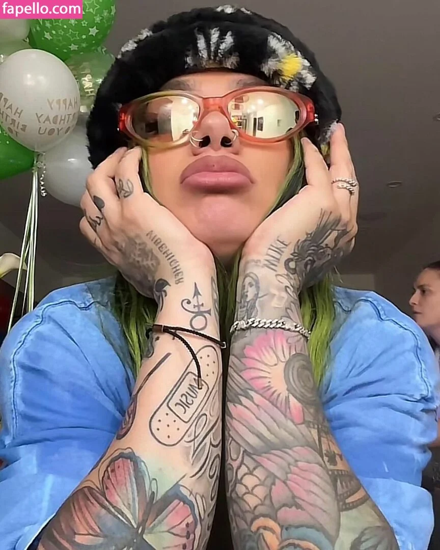 Purtygoth Onlyfans Photo Gallery 