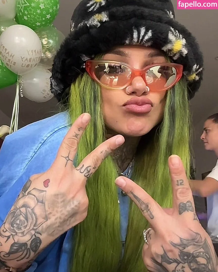 Purtygoth Onlyfans Photo Gallery 