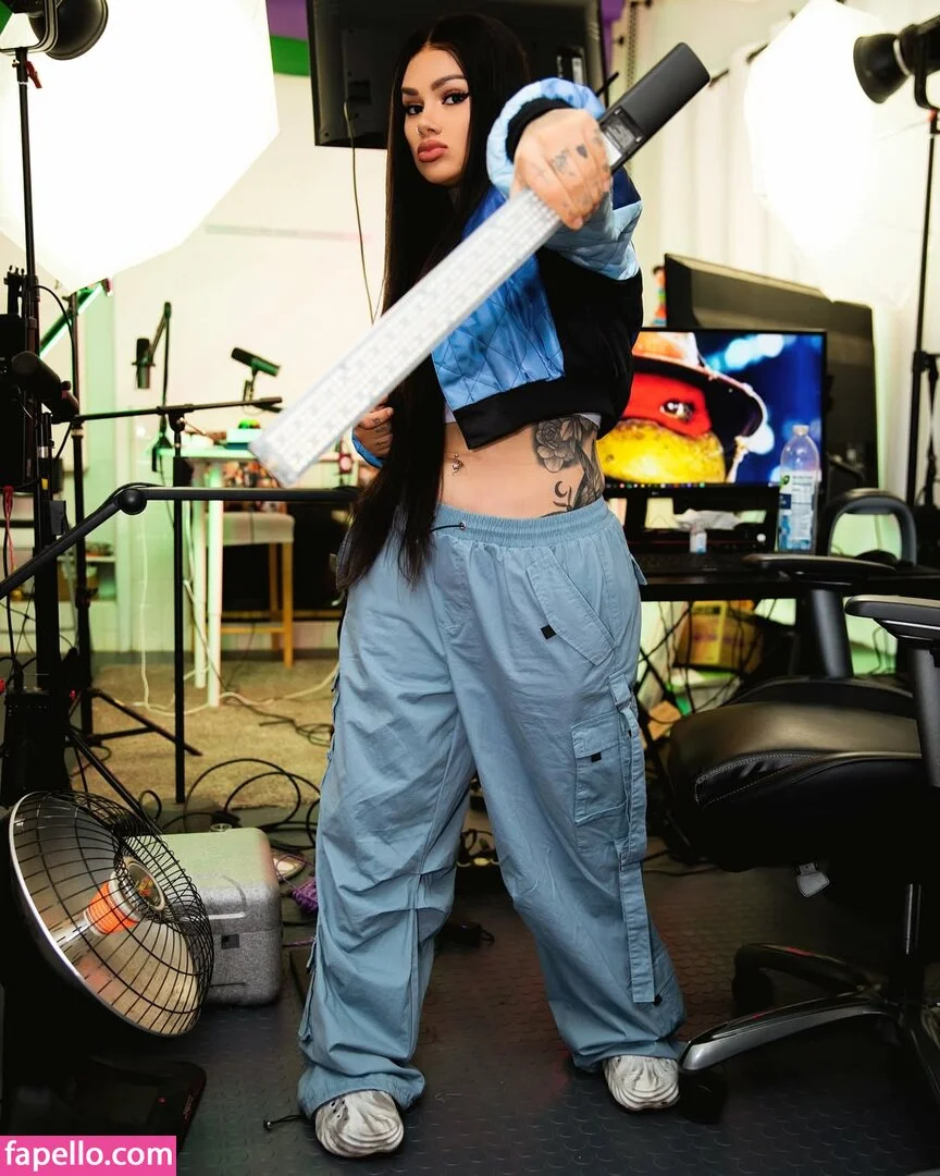 Purtygoth Onlyfans Photo Gallery 