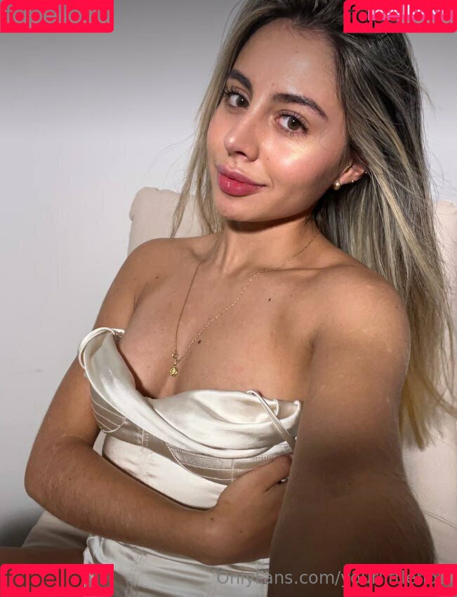 yourlittlenoa Onlyfans Photo Gallery 