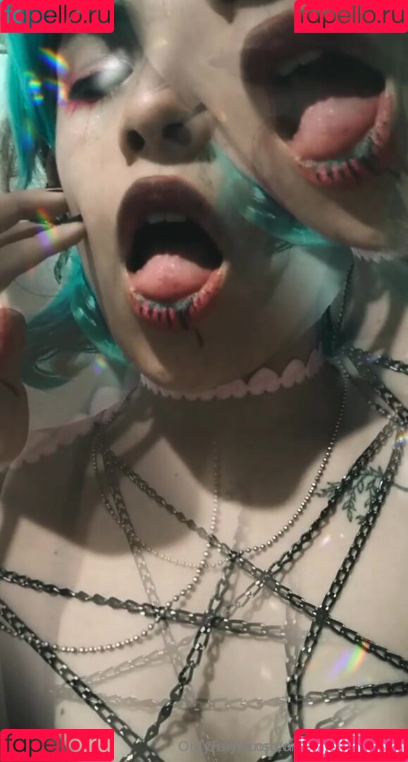 yourlittlenoa Onlyfans Photo Gallery 