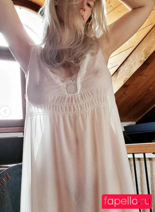 luizaconlaz Onlyfans Photo Gallery 