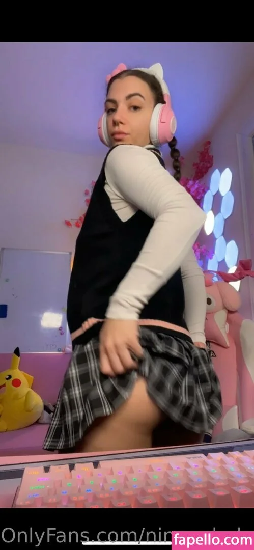 ninapoledancerfree Onlyfans Photo Gallery 