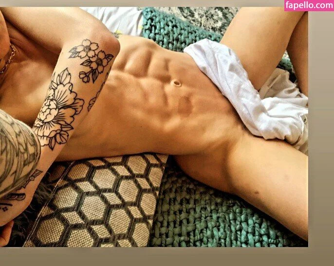 Lois Pacitto Onlyfans Photo Gallery 