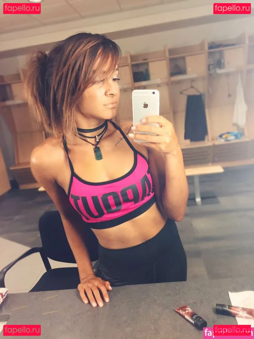 Dakota Kai Onlyfans Photo Gallery 