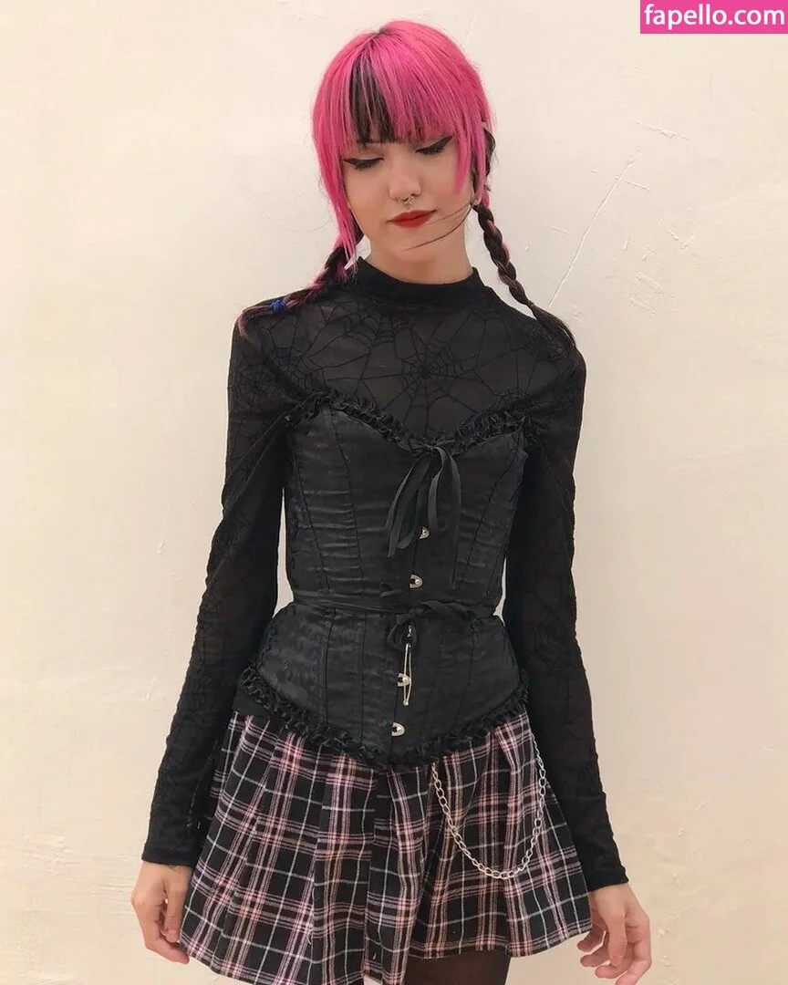 YoiFox Onlyfans Photo Gallery 