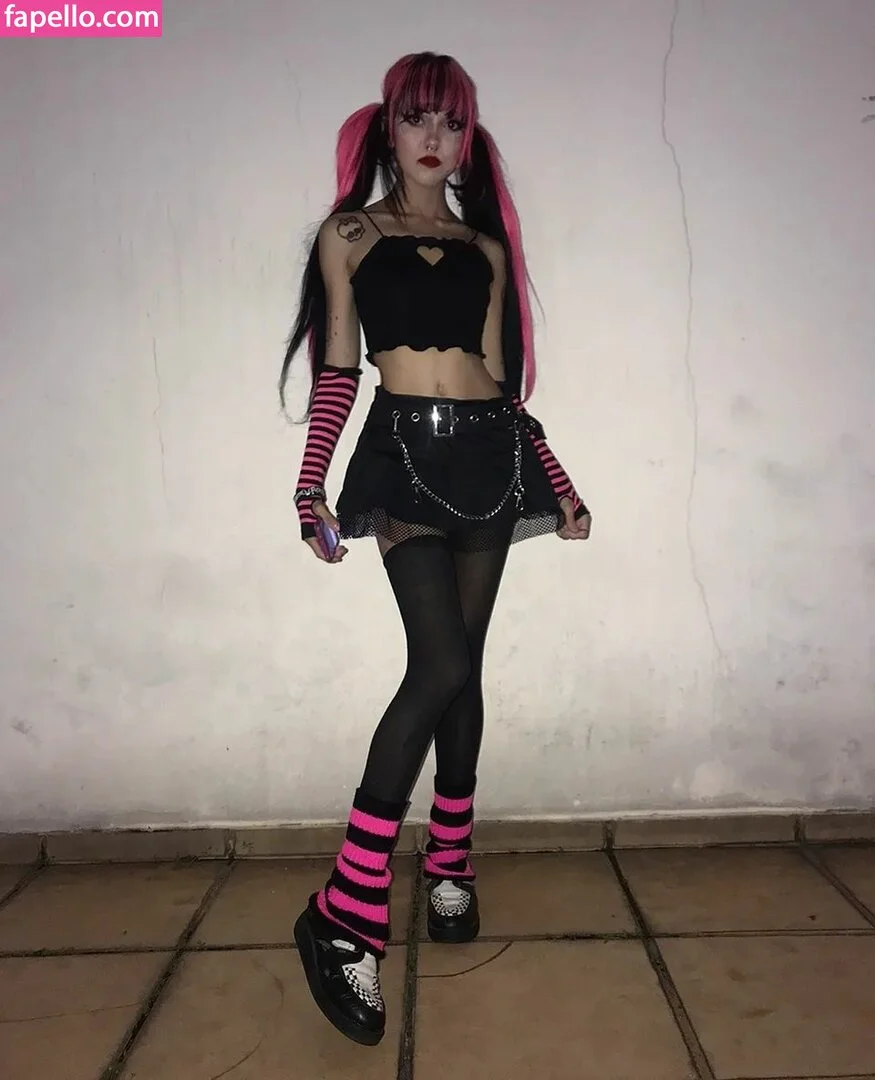 YoiFox Onlyfans Photo Gallery 