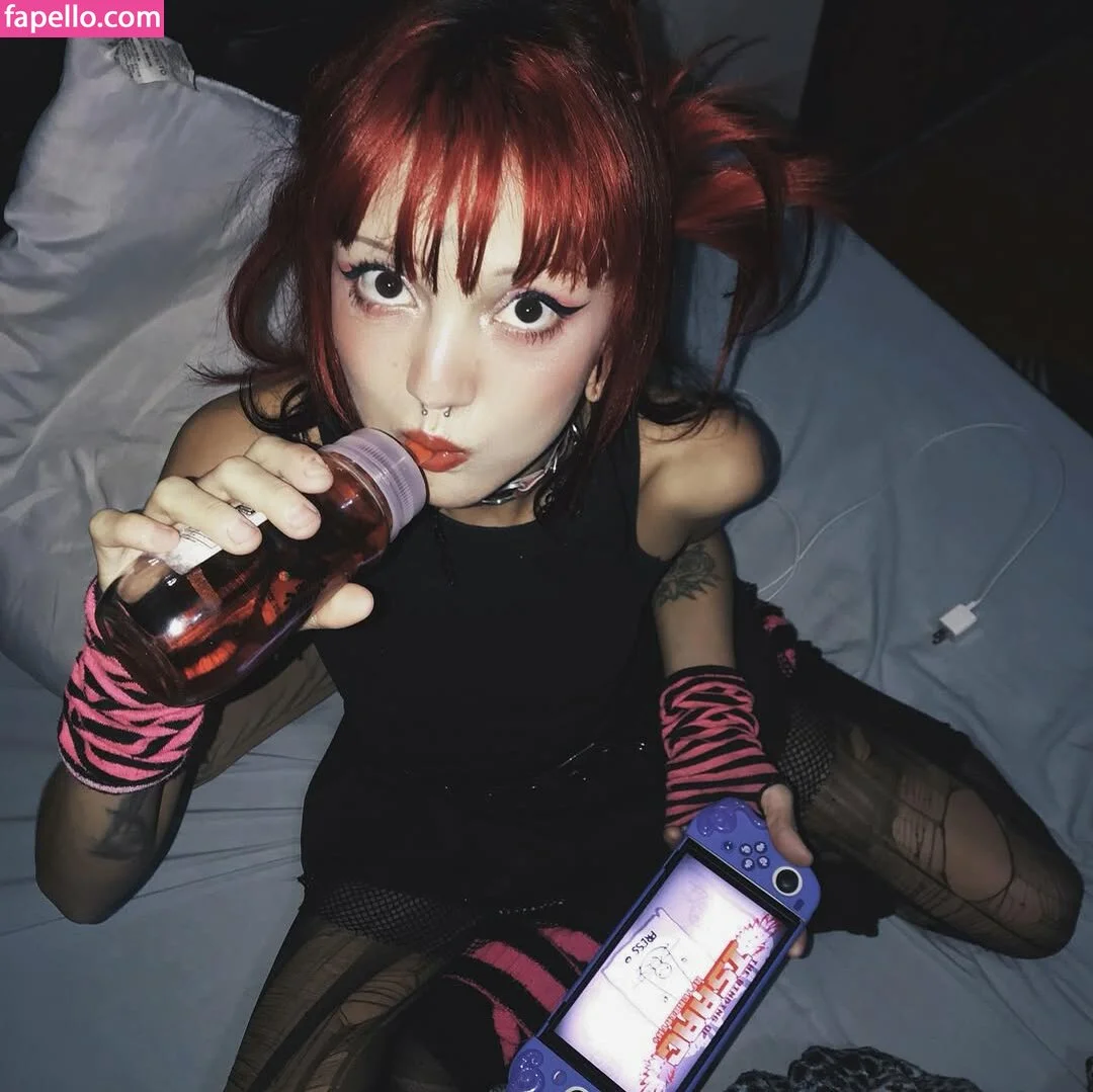 YoiFox Onlyfans Photo Gallery 