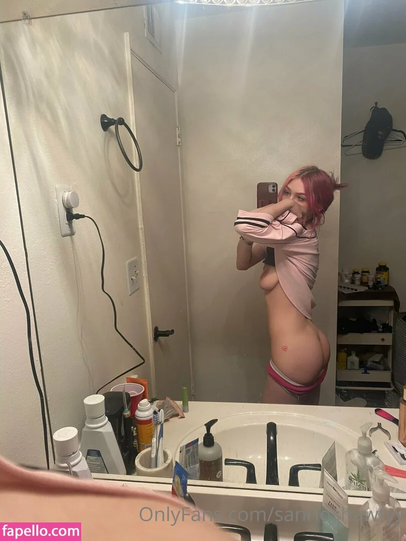 spookysanrihoe Onlyfans Photo Gallery 