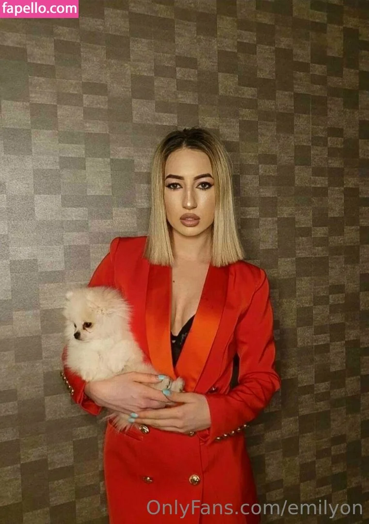 emilyon Onlyfans Photo Gallery 