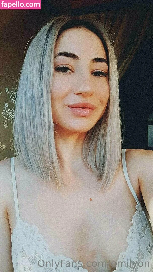 emilyon Onlyfans Photo Gallery 