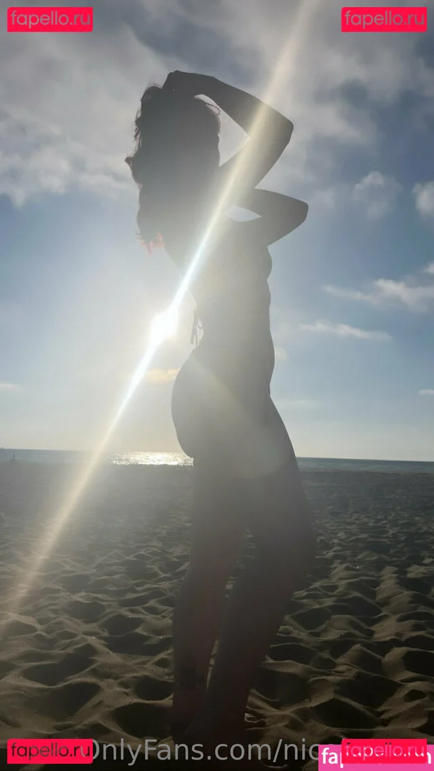 nicoletters Onlyfans Photo Gallery 