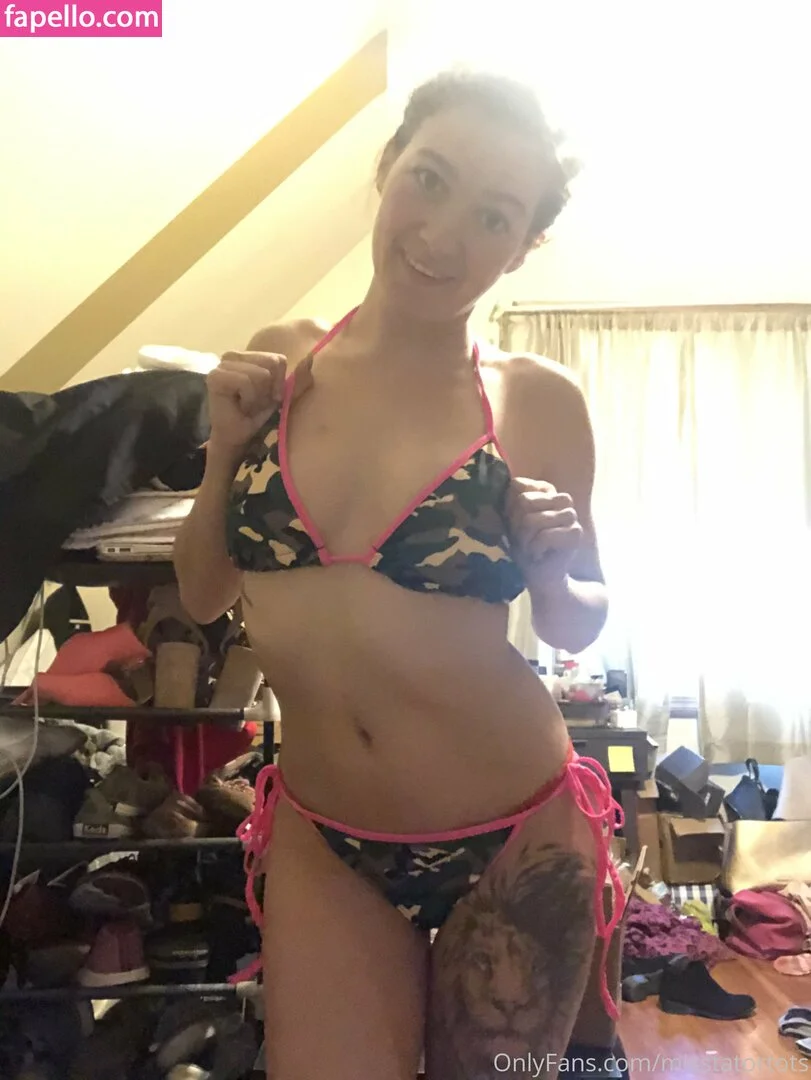 tittytata Onlyfans Photo Gallery 