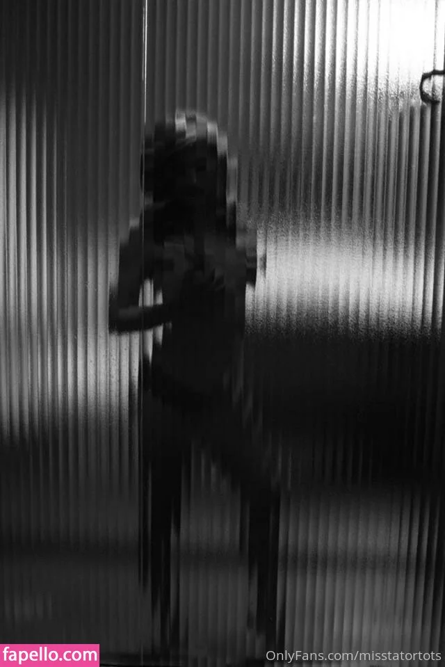 tittytata Onlyfans Photo Gallery 