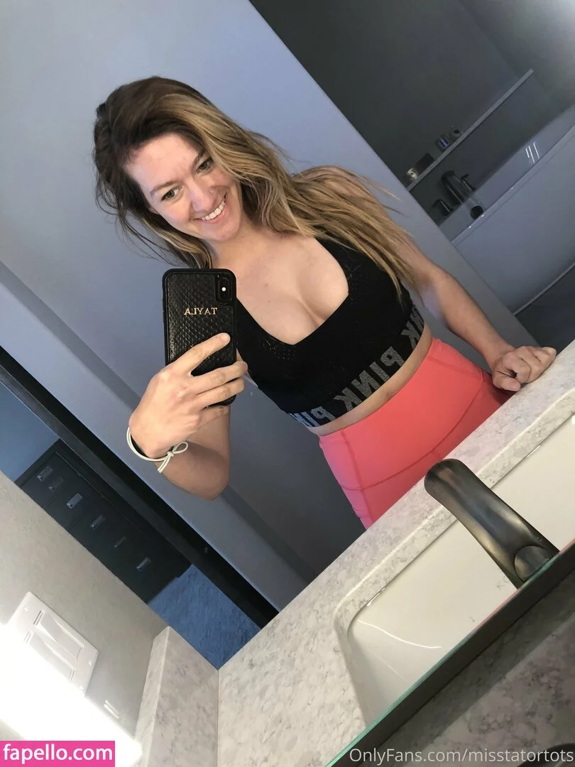 tittytata Onlyfans Photo Gallery 