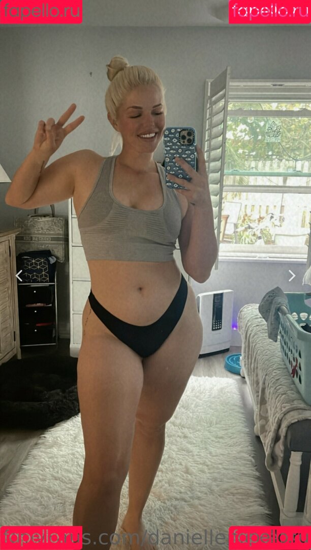 Danielle Nickerson Onlyfans Photo Gallery 