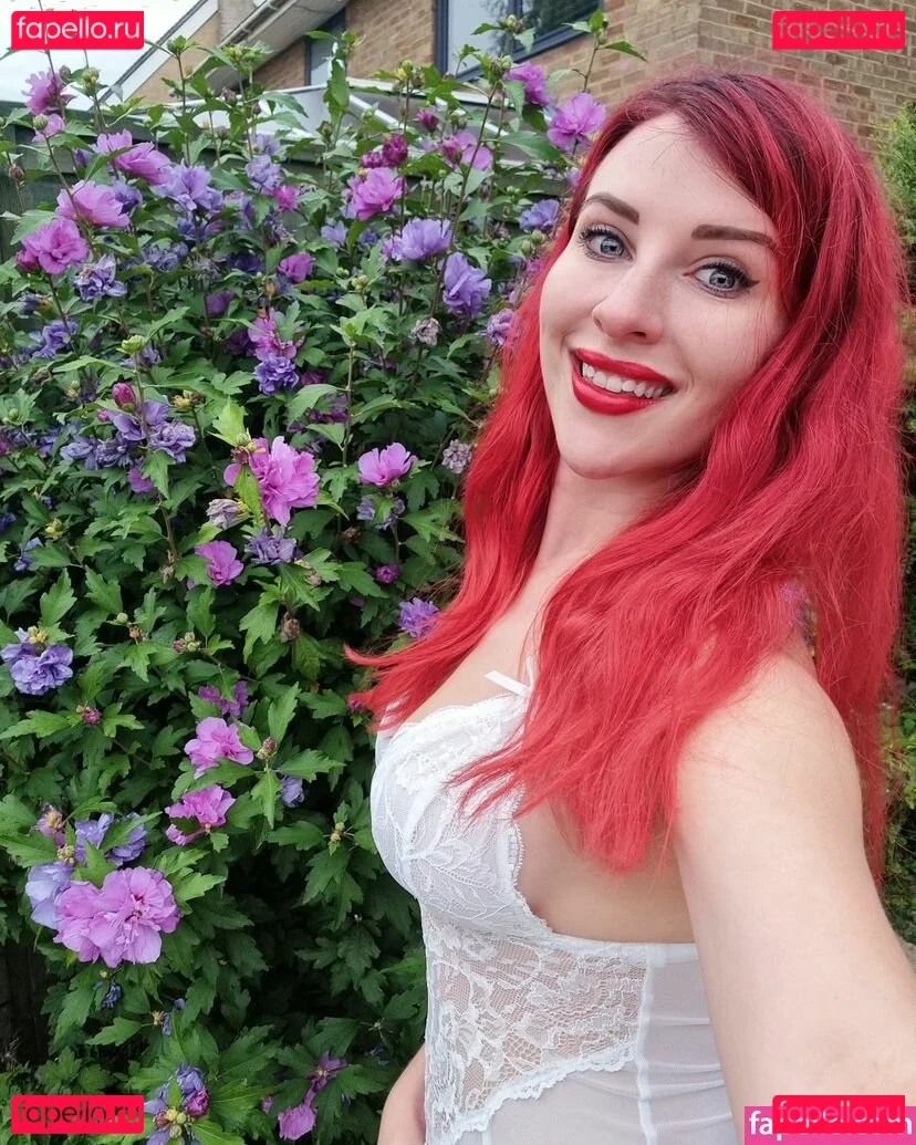 Saskia And Sasha Onlyfans Photo Gallery 